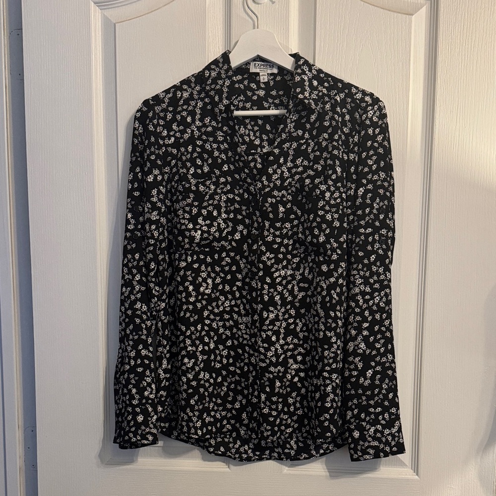 Express Women’s Portofino Original Fit Black Multi Floral Shirt